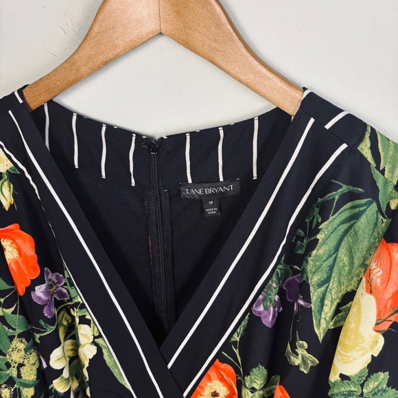 Lane Bryant Floral Crop Jumpsuit Size 18 - Picture 3 of 4